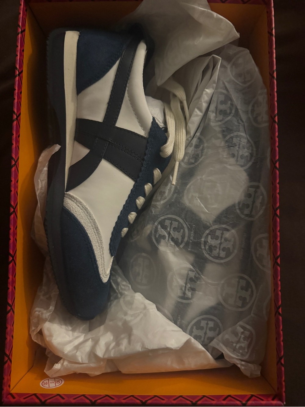 women’s navy and White Retro Runner Sneakers